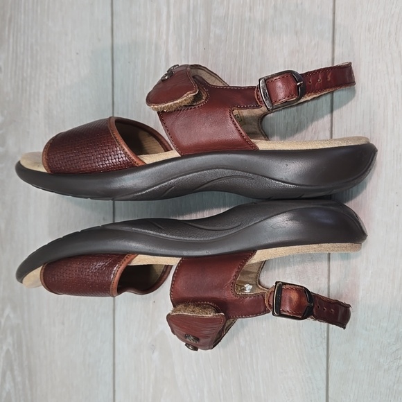 SAS Women Comfort Tripad Brown Leather Sandals Shoes Sz 8.5WW - Picture 8 of 10